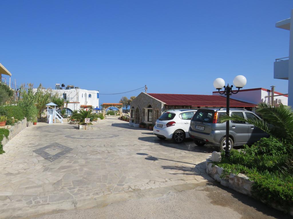 Blue Beach Villas Apartments Stavrós Extérieur photo