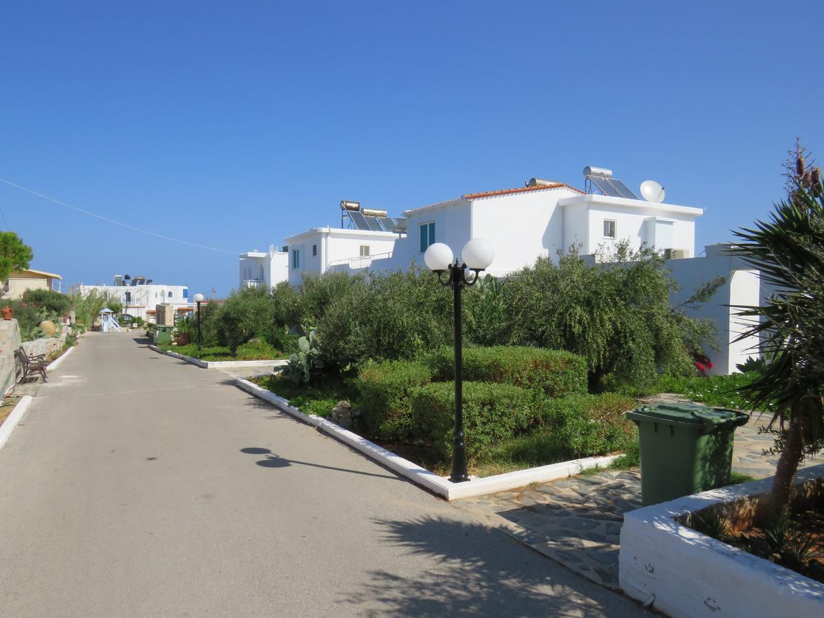 Blue Beach Villas Apartments Stavrós Extérieur photo